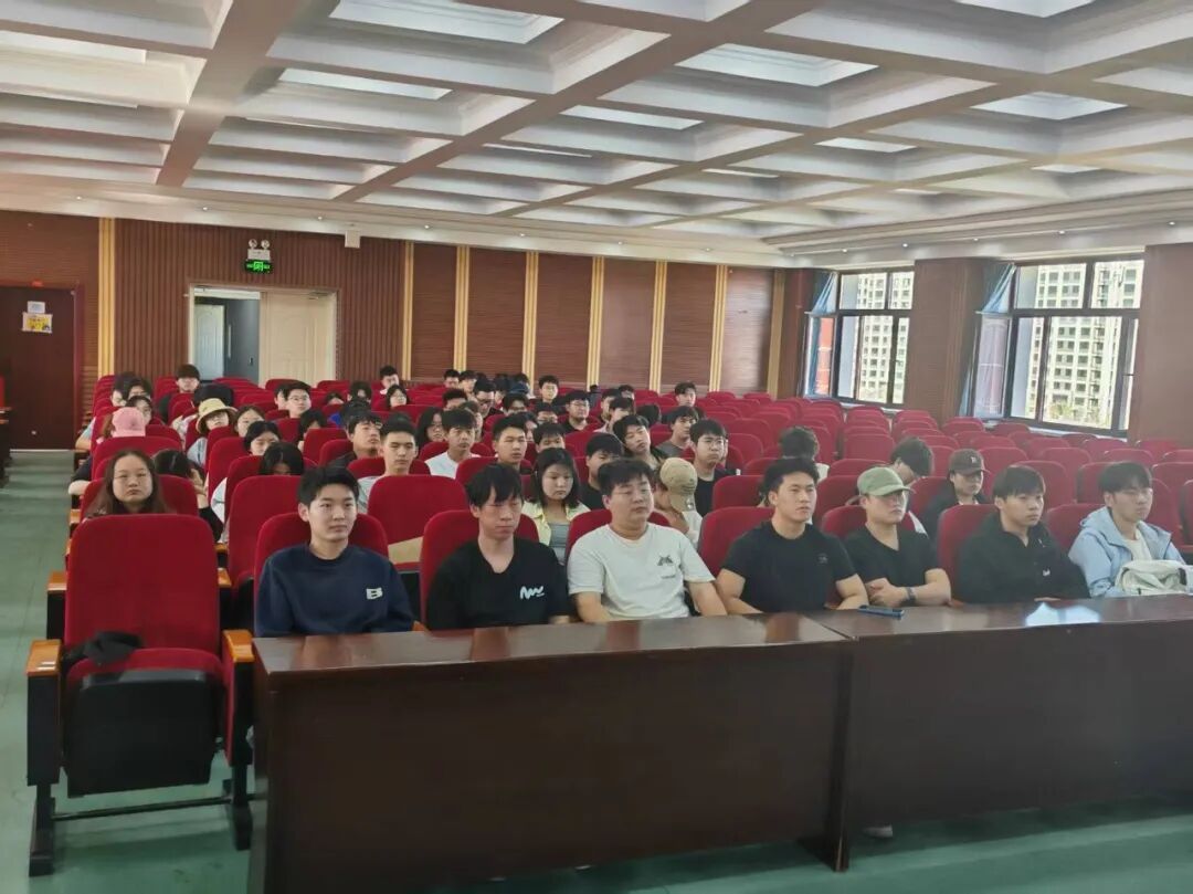 邁得峰智能科技(青島)宣講會 技術驅動教育未來，創新成就軟件新篇
